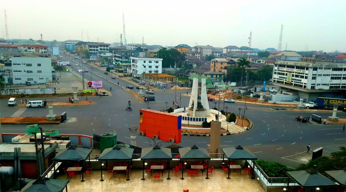 car hire in Owerri | Nairaxi Luxury Car Rentals